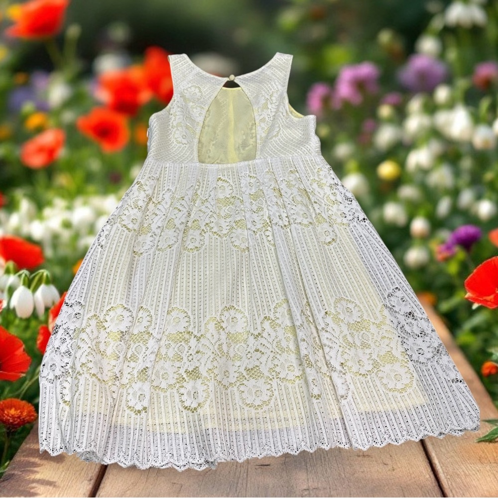 Free People Lacey Cocktail Dress. White / Butter Yellow Lined. Size: 4 - Picture 8 of 11